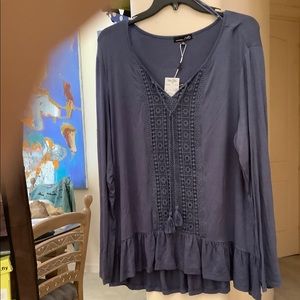 NWT Long sleeve v neck jersey ruffled top